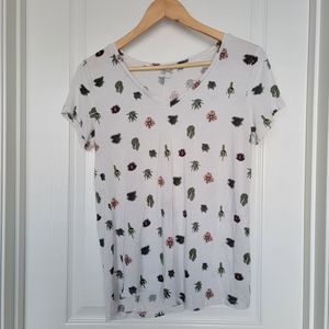 Size small Kismet tee shirt